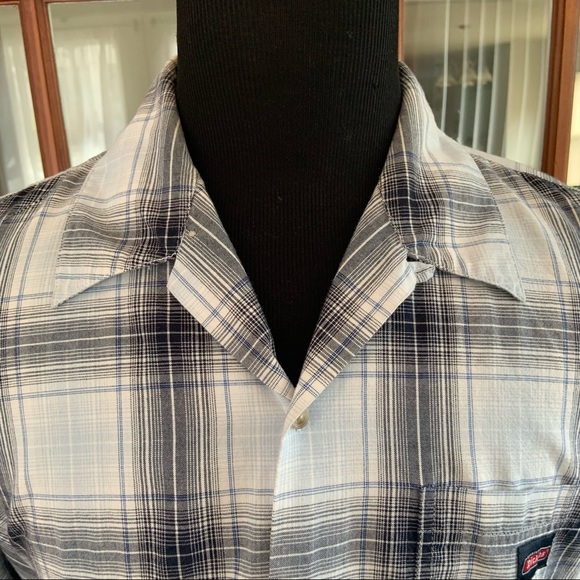 Dickies Plaid Button Down Shirt - Picture 3 of 8